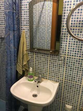 Апартаменты Cozy and quiet apartment in the City Center Киев Апартаменты с 1 спальней-6